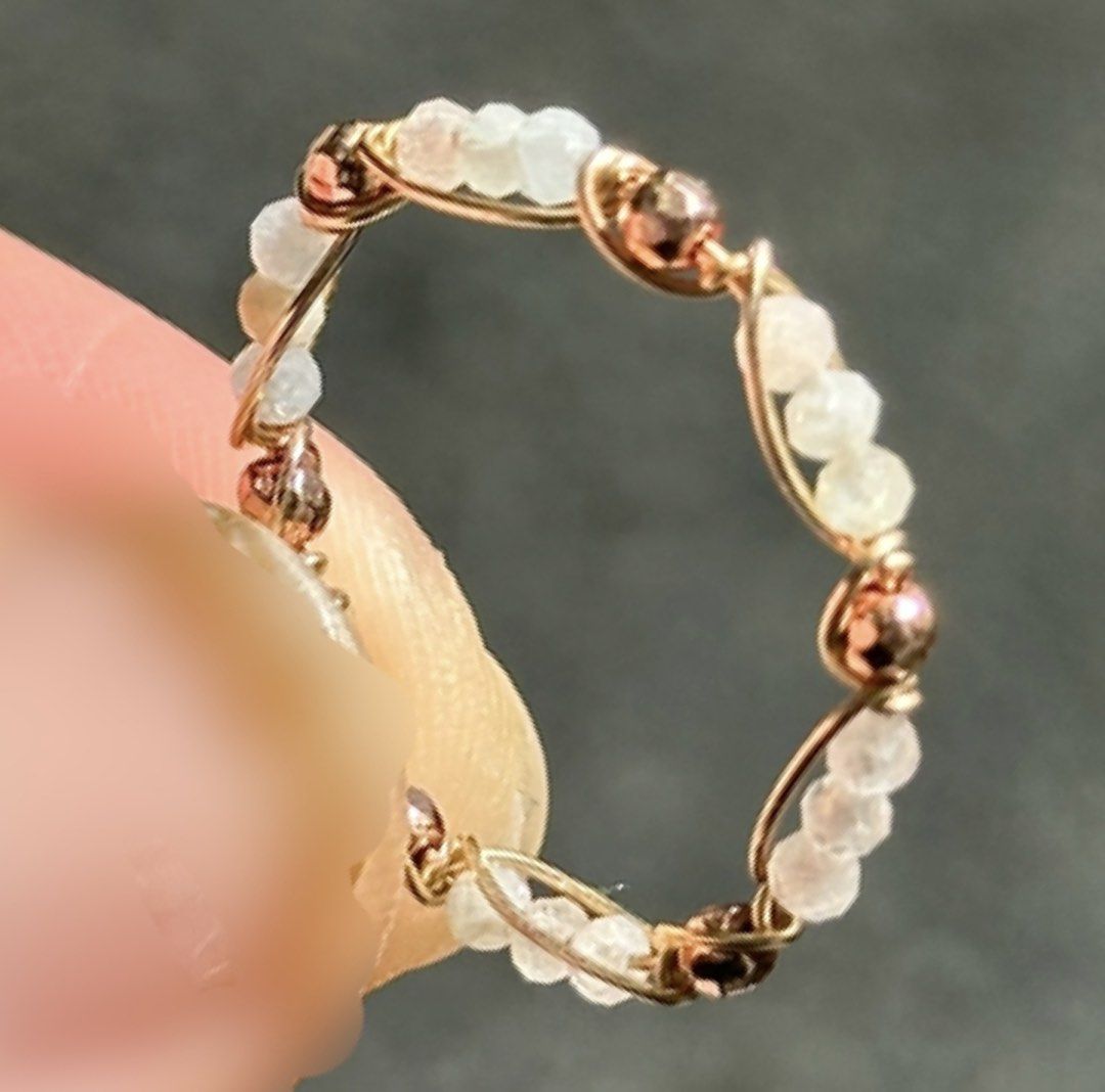 Morganite Ring size 7 10k gold filled (Category: Rings) located in Muntinlupa City. Submitted by alabangbargains (Listing ID 1466604322, Image 3). Description: watch item video here: https://youtube.com/shorts/wSur0ml_1KY?si=EcY1sxzuc6A6nf1L 2.5mm faceted morganite ring with hematite in 10k gold wire handmade oen design size7 unisex mop gcash or bank transfer sf buyer to book their courier and pay for sf.