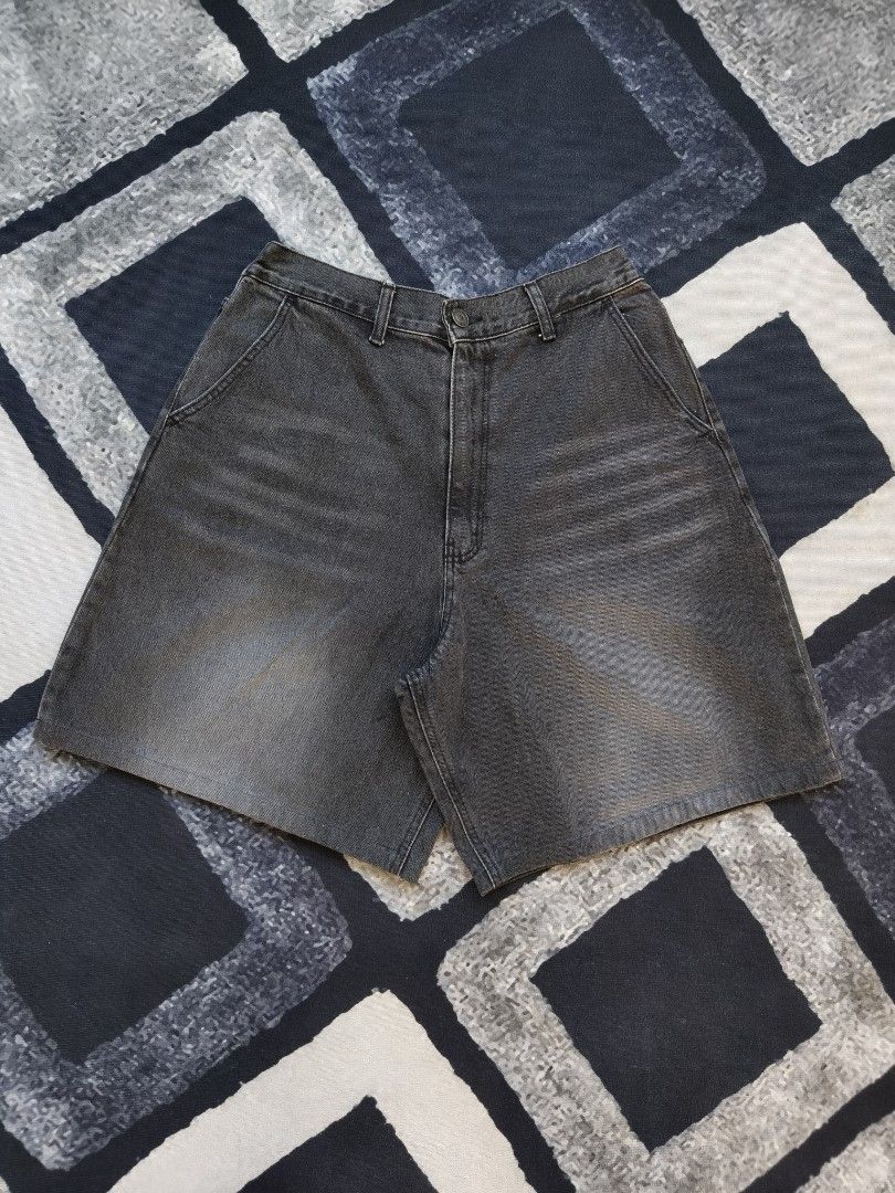 MP+ Brothers Baggy Washed Jorts (Category: Shorts) located in Andop. Submitted by kyutoryuu (Listing ID 1466622696, Image 1). Description: MP+ Washed Jorts •Waist: 32-34 •Length: 23 •Thigh: 17 •Hem: 15.5 •Condition: Excellent •Issue: none.
