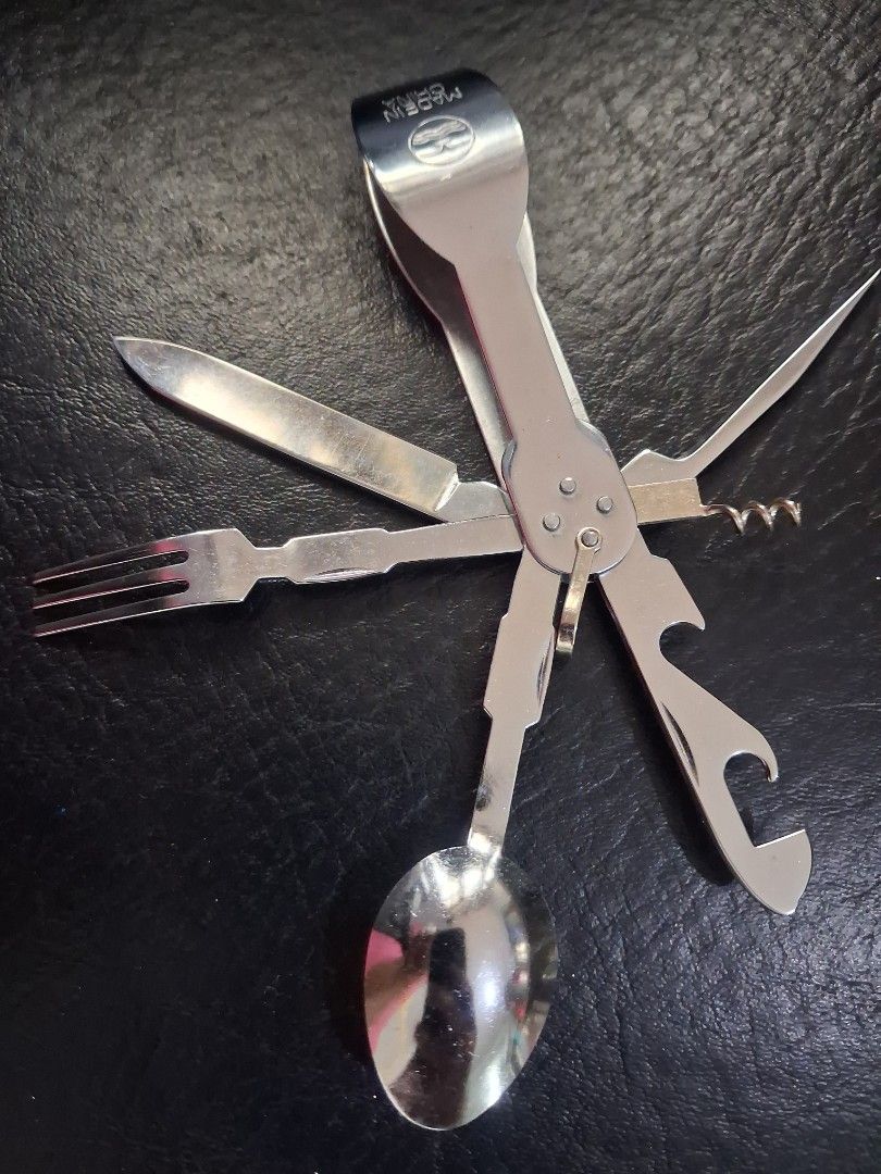 Multi-Purpose Kit Spoon, Fork, Knife, Bottle Opener, Cork Screw (Category: Knives & Chopping Boards) located in Mandaluyong City. Submitted by daddyjpanlilio24 (Listing ID 1466600611, Image 3). Description: P 200 fix price+sf No issue Mandaluyong Shipping/payment: Gcash/Maya Jnt payment 1st no cod Lalamove payment upon rider pick up.