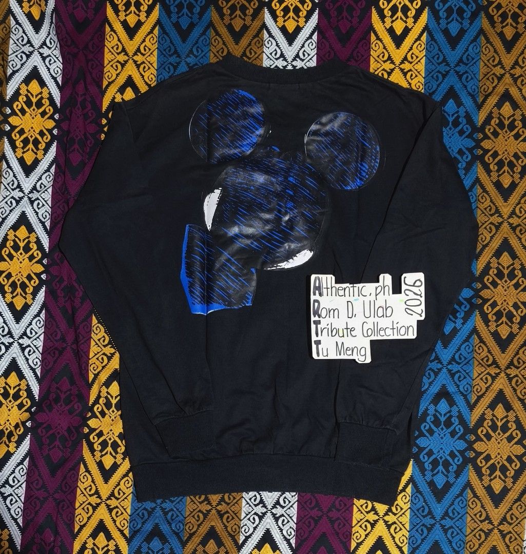Muzicun Black Mickey Mouse Graphic Sweatshirt (Category: Coats, Jackets and Outerwear) located in Pasig City. Submitted by althentic.ph (Listing ID 1466717741, Image 2). Description: 180 + J&T Shipping Fee MICKEY MOUSE Shirt for WoMen Black Size Medium Actual Measurements: Width - 18.5" Length - 24" EXCELLENT Thrifted Condition 9+/10 Needs light washing ✔Tags are available upon request, can be sent thru PM ✔fix price ✔payment first policy thru gc