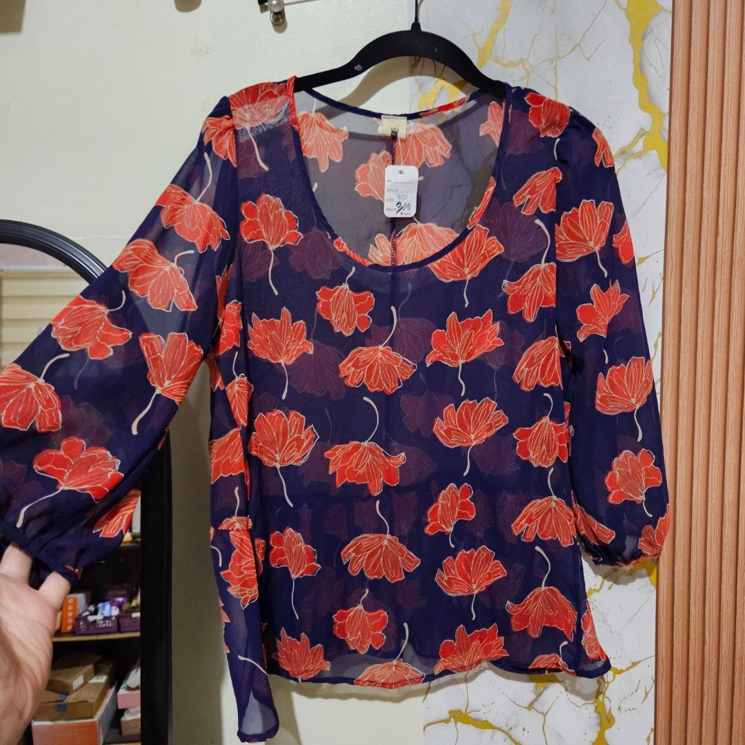 Needle & Thread Floral Blouse floral see through (Category: Blouses) located in Digos. Submitted by marianfinds (Listing ID 1466630248, Image 2). Description: small-medium ♡Authentic/preloved item. Actual photos posted. Please check all photos and details carefully before purchasing. Minor signs of use may be present. 📌Please manage your expectations this is not brandnew ●Color may vary due to lighting Walk in buyers are always welcome!✨️ 📍Loca