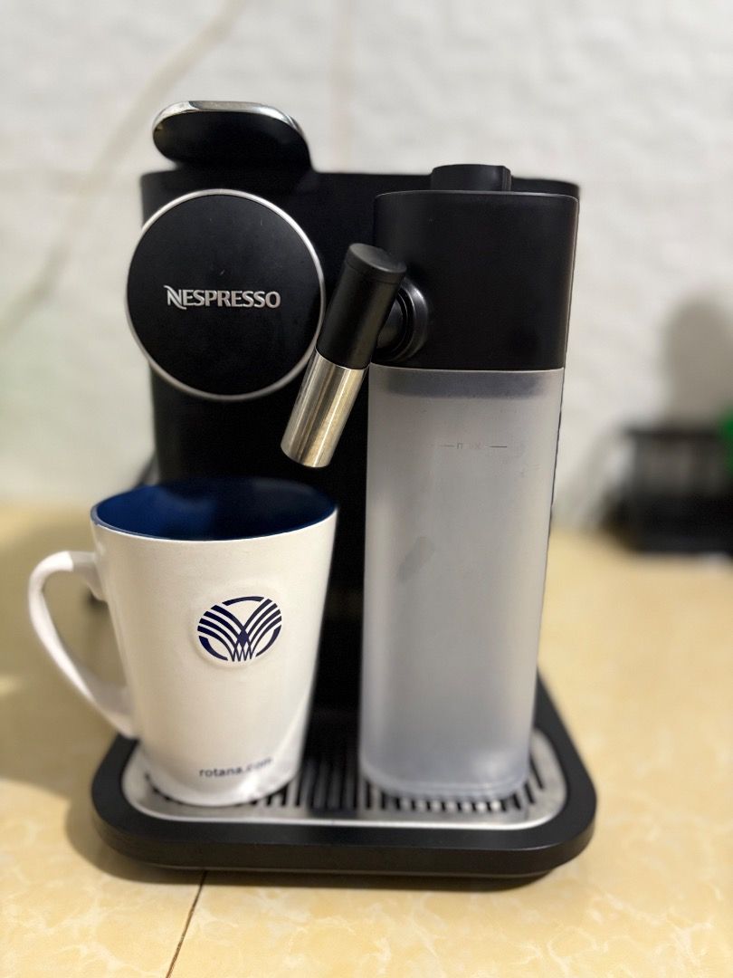 NESPRESSO GRANLATTISSIMA (Category: Coffee & Tea Tableware) located in Caloocan City. Submitted by jhenroma07 (Listing ID 1466643957, Image 1). Description: ☕ NESPRESSO GRAN LATTISSIMA – FOR SALE ₱18,000 Selling my Nespresso Gran Lattissima coffee machine ☕️ ✅ Very good condition ✅ Fully working ✅ Complete with original box ✅ Well maintained and clean ✅ Perfect for espresso, cappuccino, latte macchiato & other milk-based coffee ✅ Great for home o
