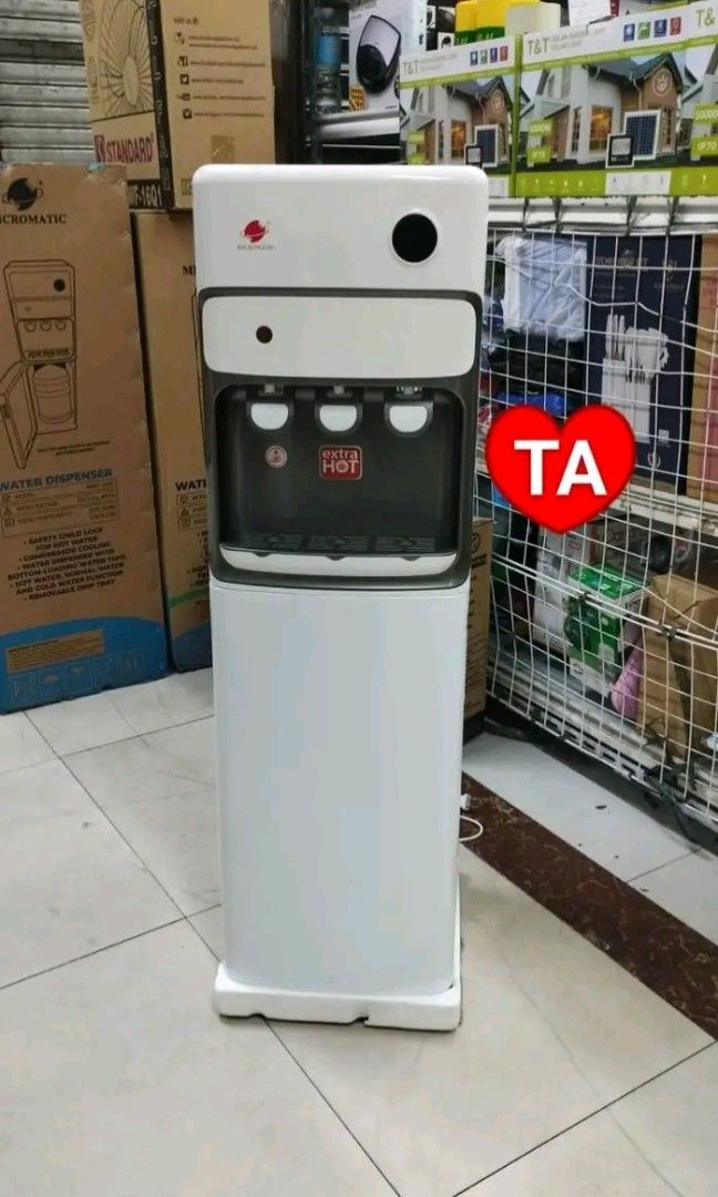 New arrival Water dispenser Bottom loading Color: white & black Compresor type (Category: Other Kitchen Appliances) located in Manila. Submitted by vanstar_c4c231 (Listing ID 1466604806, Image 1). Description: New arrival Water dispenser Bottom loading Color: white & black Compresor type 1 year warranty Good quality pm me COD via lalamove *may shipping fee*.