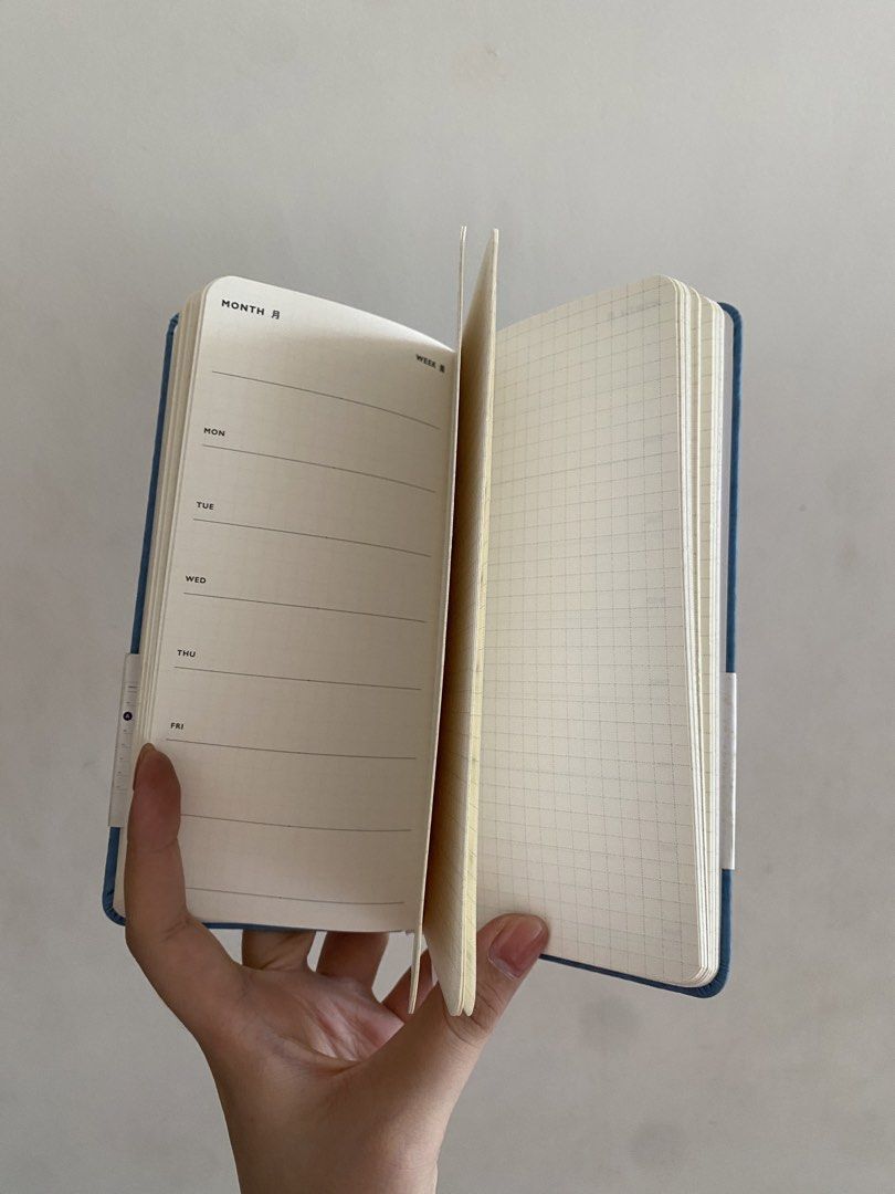 New NoteBook Blue only 1 (Category: Laptops & Notebooks) located in Manila. Submitted by nikki002 (Listing ID 1466618162, Image 2). Description: .