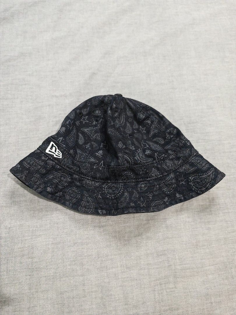 New era paisley bucket hat (Category: Caps & Hats) located in Baguio. Submitted by used_clothing2600 (Listing ID 1466573873, Image 1). Description: New era paisley bucket hat size 7 1/8 excellent condition P 500.