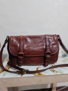 (Category: ) located in . Submitted by bestfinds_yeth0724 (Listing ID 1466744467, Image 1). Description: .
