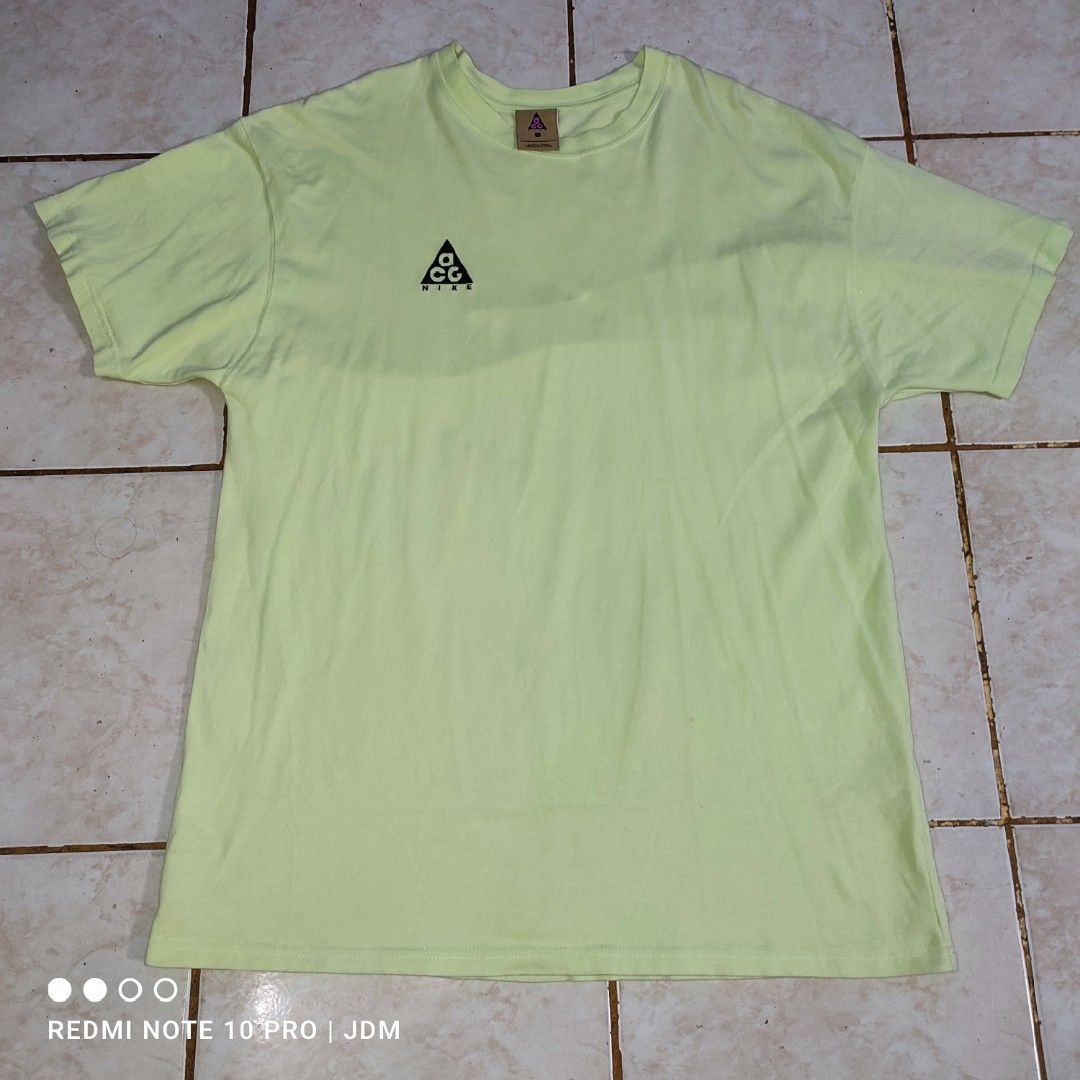 Nike ACG Tee's (Category: Tshirts & Polo Shirts ) located in Antipolo. Submitted by klashnikov (Listing ID 1466769724, Image 3). Description: Nike All Conditions Gear Tshirt,,Logo Embroided,good color rate not faded Size:Large (can fit large to xl) Dimes:w22"x l31" Tags:complete Condition:Excellent Honest issue:used Payment option:Bank transfer,gcash,cash ₱800 only Pwede videocall for legitimacy Pwede pickup sa aking munting garahe waze (JDM thri