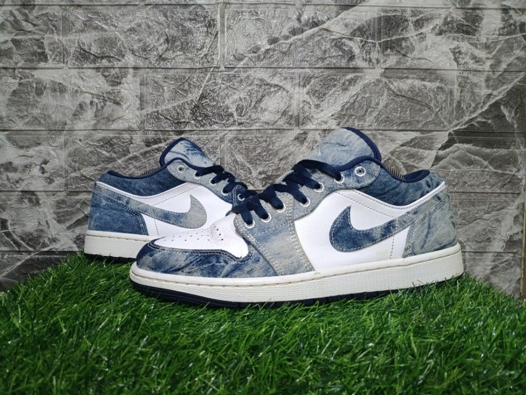 Nike Air Jordan 1 Low Washed Denim (Category: Sneakers) located in Davao. Submitted by tomcarbon11 (Listing ID 1466724816, Image 1). Description: - Brand/Model: Nike Air Jordan 1 Low - Colorway: Washed denim with white leather overlays, navy blue laces, and dark blue outsoles - Size: US 9.5 - Details: Features the iconic Jumpman logo on the tongue and a unique retro low-top design - Condition: Clean soles with minimal wear on the tread - Perfect 