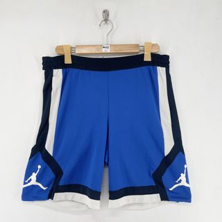 (Category: ) located in . Submitted by buzz.garments (Listing ID 1466732675, Image 1). Description: .