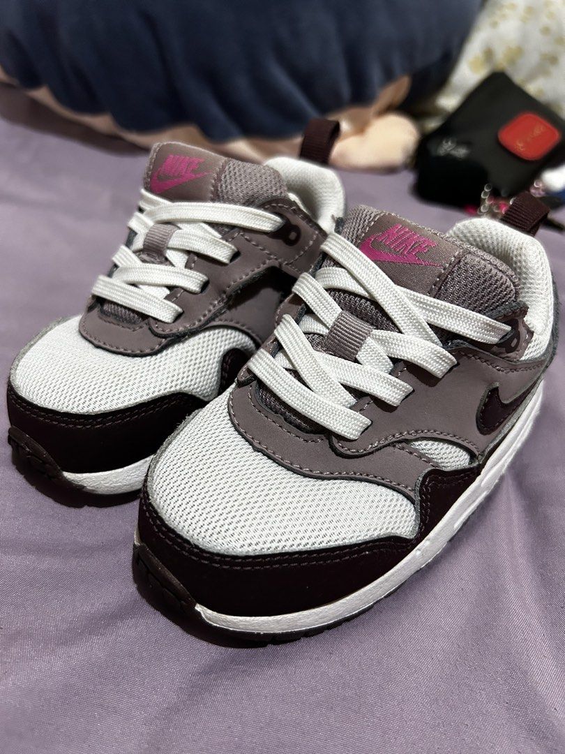 Nike air max for baby (Category: Babies & Kids Fashion) located in Dasmarinas. Submitted by jedskie0810 (Listing ID 1466689008, Image 1). Description: This is used once as in one time only In pristine condition 9.9/10 no flaws No more box Size 7C Unisex.