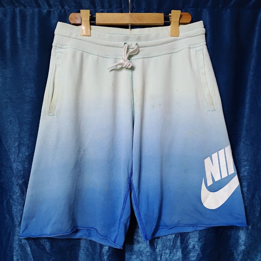 NIKE ALUMNI TWO TONE SHORT (Category: Shorts) located in Makati City. Submitted by upcycled.closeth (Listing ID 1466581375, Image 3). Description: - Authentic Nike alumni product - White & Skyblue, cotton short - Size: large to Xlarge (men's) - Weistline: 32 to 36 - Length: 21 - Authentic - flaws: storage stain (washble) - Excellent condition - Need wash, fresh from bale - Features design of Nike alumni twotone - Material: 100% cotton !!STILL NEG