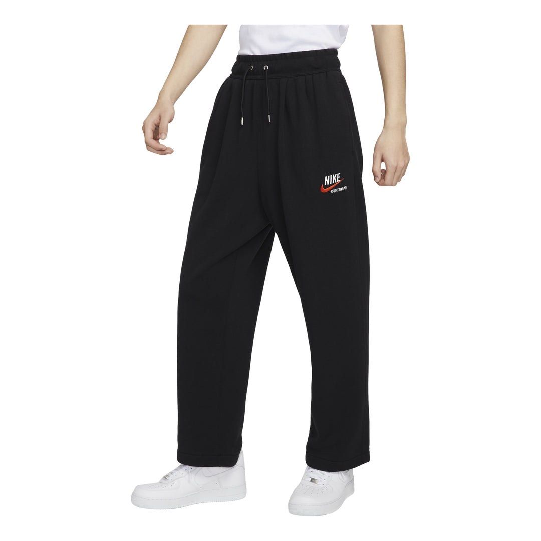 Nike Baggy Sweatpants (Category: Joggers) located in Leyte. Submitted by vincentjohn3 (Listing ID 1466572233, Image 2). Description: .