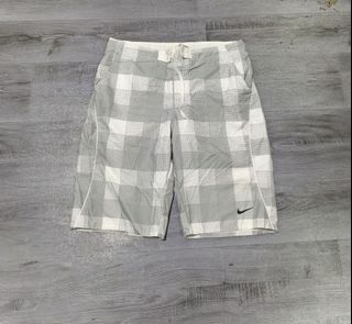 (Category: ) located in . Submitted by danelle_closet1106 (Listing ID 1466690683, Image 1). Description: .
