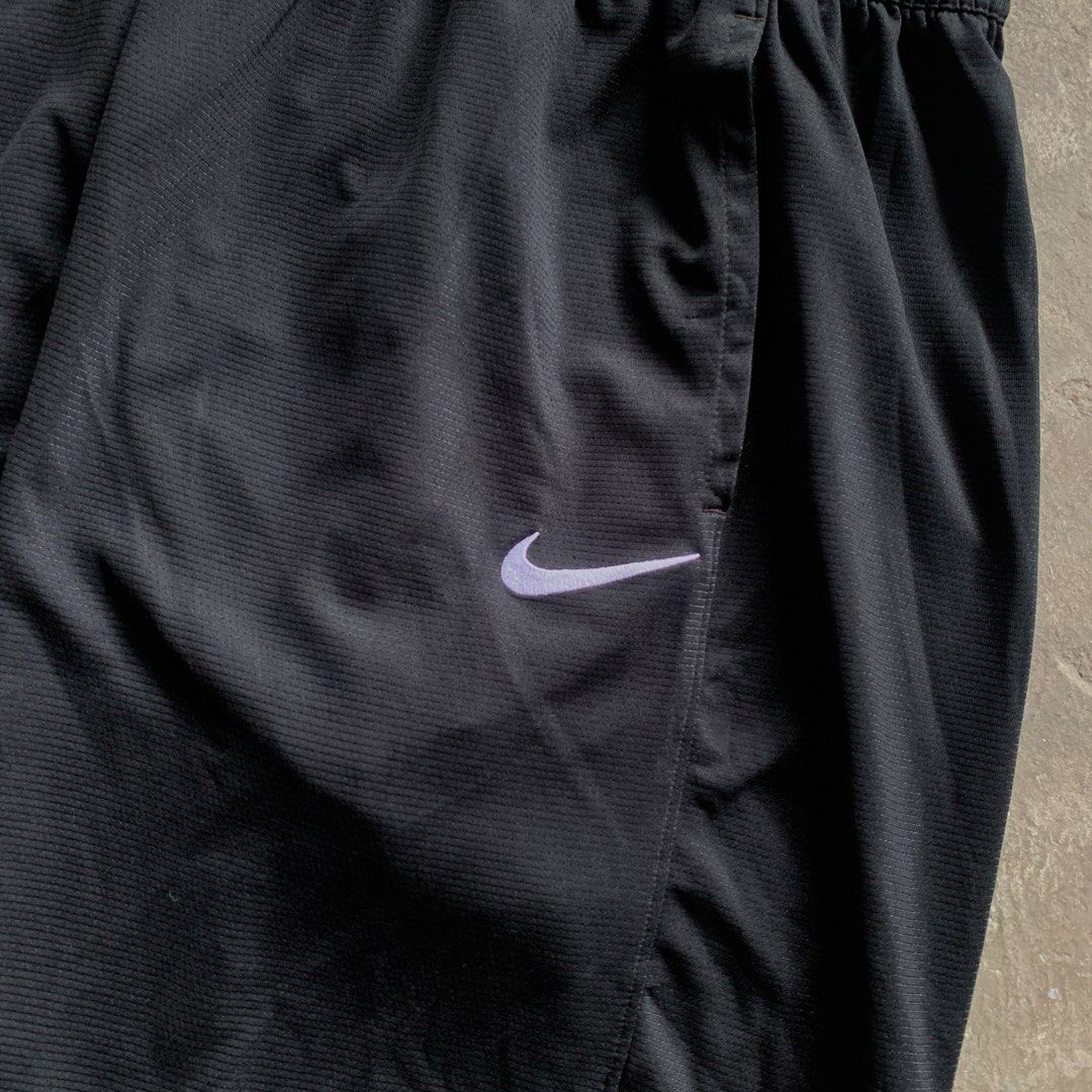 Nike Icon Dri-Fit Short (Category: Shorts) located in Manila. Submitted by egersss (Listing ID 1466611609, Image 2). Description: Nike Icon DriFit - Large on tag (adult) - Dimes: Waist 30-38 x Length 23 - Excellent condition - No issue - Location: Imus Cavite.
