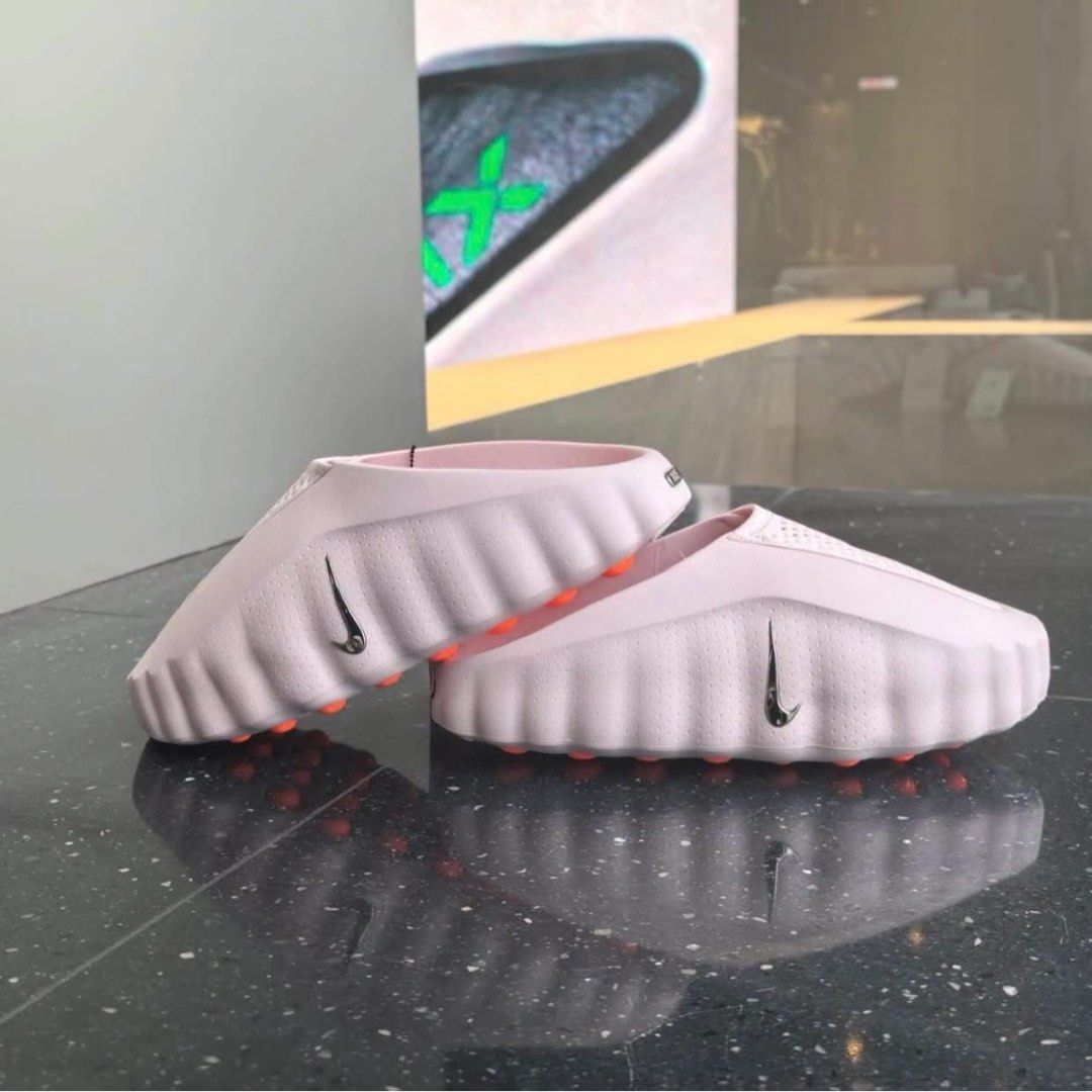 Nike Mind 001 ‘Pearl Pink’ (Category: Slippers and slides) located in Manila. Submitted by collectorfinds (Listing ID 1466688774, Image 3). Description: “RESET THE ROUTINE. REDEFINE THE MOMENT.” 🧠💗 Nike Mind 001 ‘Pearl Pink’ Women’s US Size 8 For Only ✅ ₱ 8,985 📩 PM us to purchase 📍2nd Floor, 317 Fernando Poe Jr Ave . Quezon City. Right above Yamaha near LRT 1 - Roosevelt Station. 📈 Prices subject to change without notice.