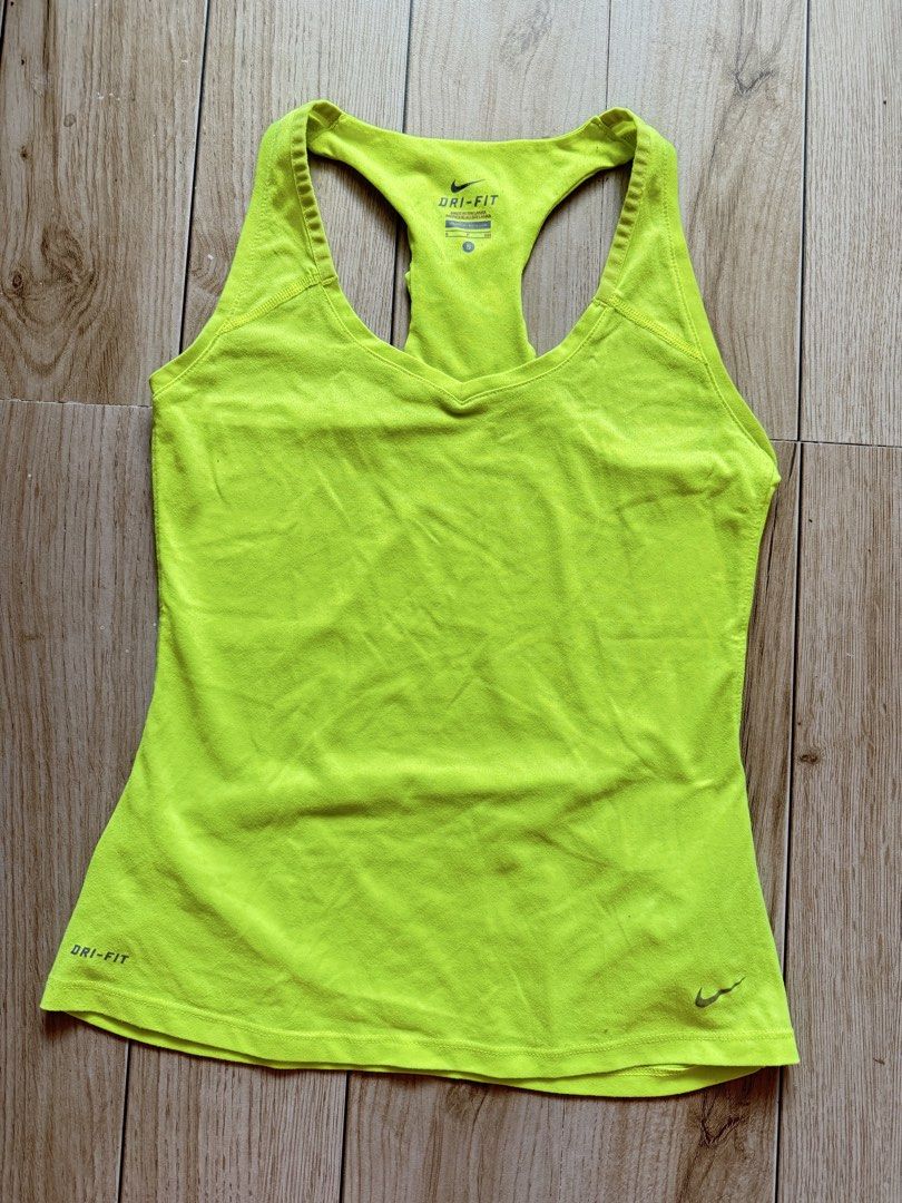 Nike neon (Category: Activewear) located in Manila. Submitted by mariadarna (Listing ID 1466765514, Image 1). Description: .