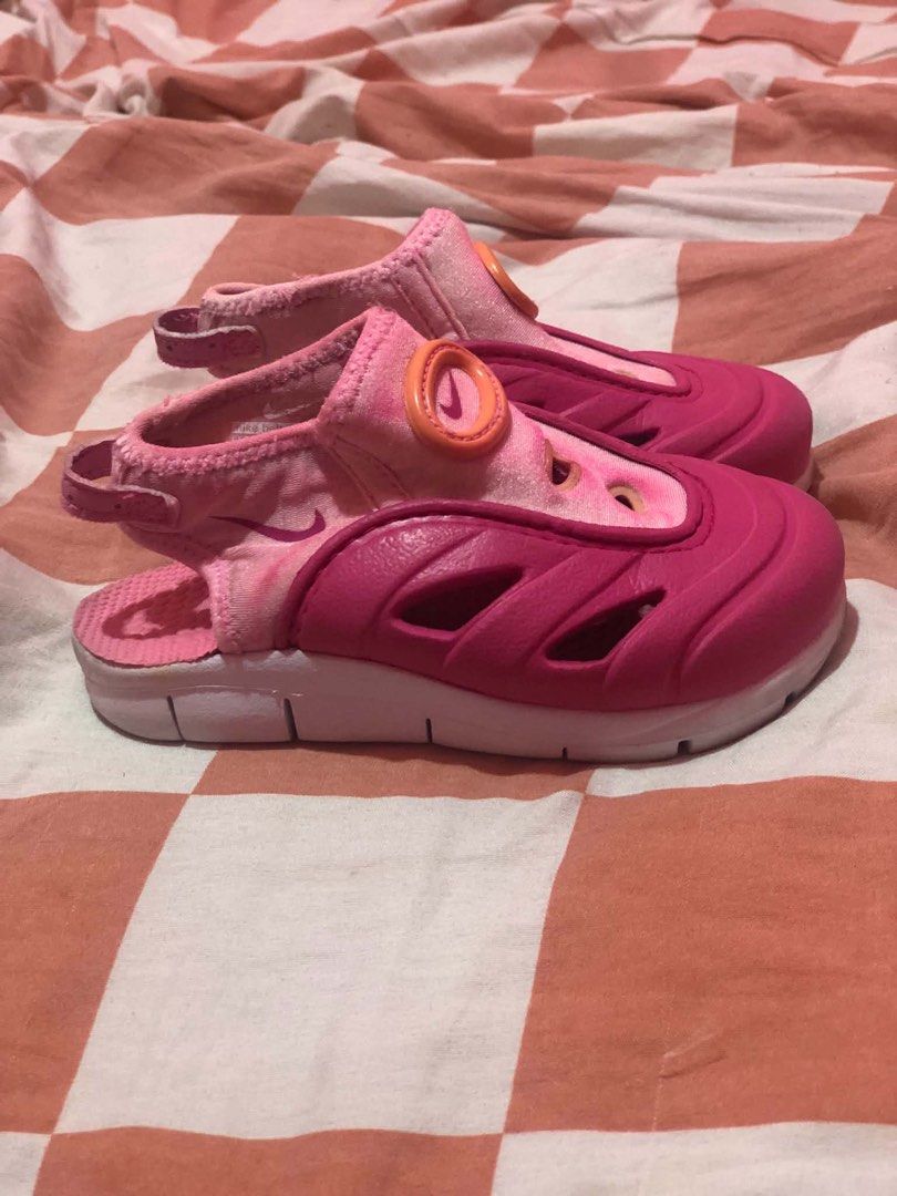 Nike original for kids (Category: Babies & Kids Fashion) located in Manila. Submitted by roxkim01 (Listing ID 1466716704, Image 3). Description: 13 to 14cm .