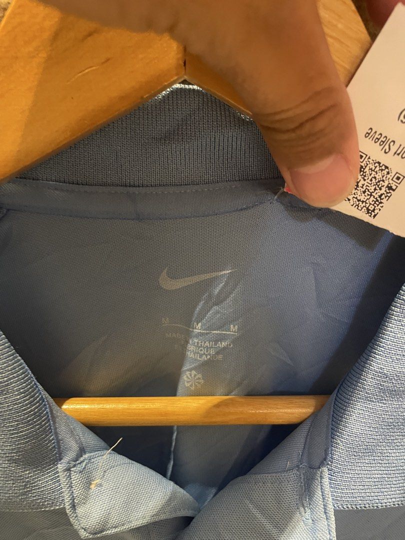 Nike Polo (Category: Tshirts & Polo Shirts ) located in Pagadian. Submitted by xarlesscute (Listing ID 1466695456, Image 2). Description: .