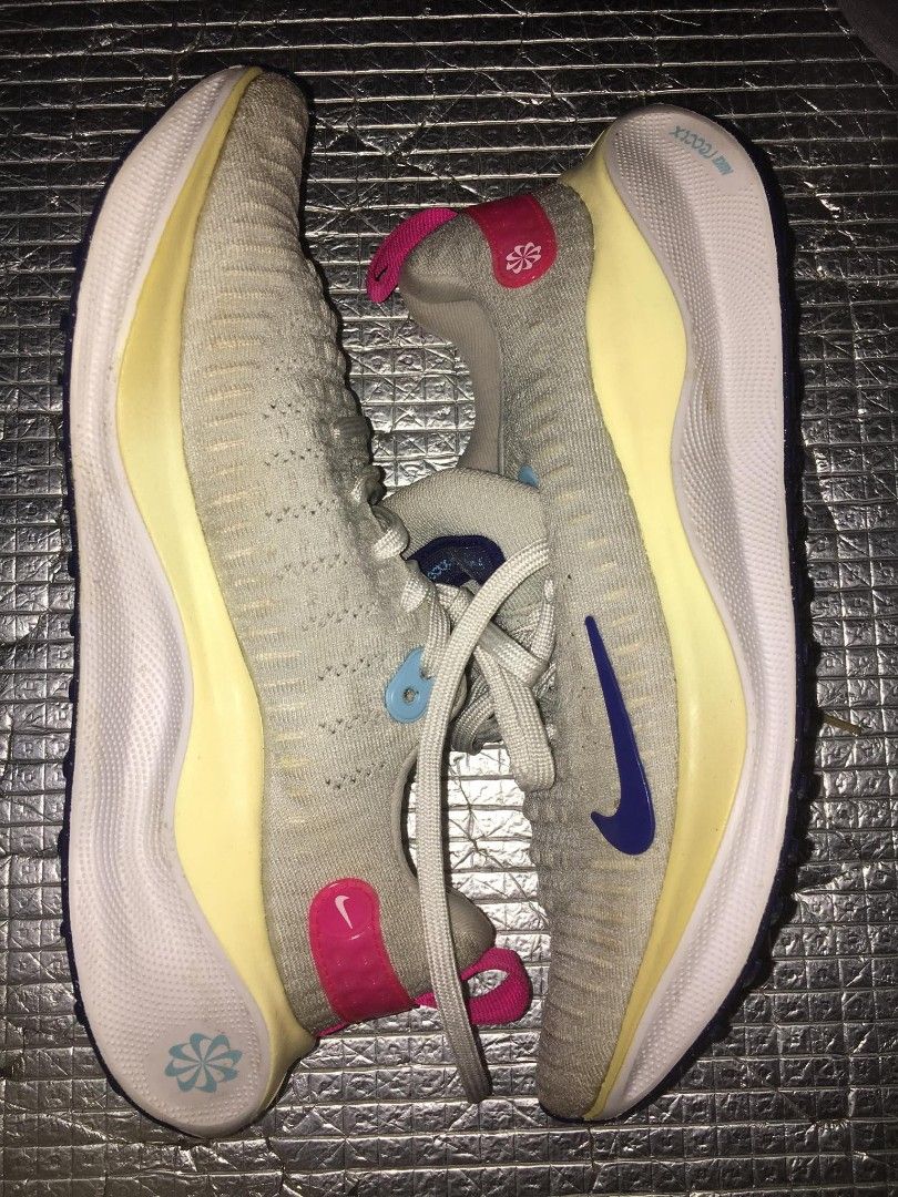 Nike ReactX Infinity Run 4 / InfinityRN 4 (Category: Sneakers) located in Quezon City. Submitted by thriftyzx (Listing ID 1466726427, Image 2). Description: Nike ReactX Infinity Run 4 / InfinityRN 4 [1, 2] Size: US 8 / EURO 39 / CM 25 Condition: 9/10 Small Seps on the sid see the last pic No heel and to drags 1499+SF Location: QC.