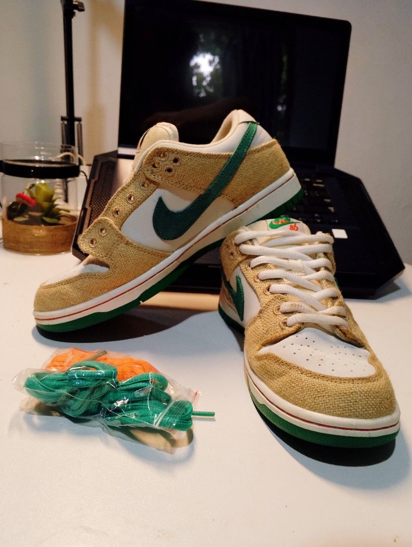 NIKE SB x JARRITOS (Category: Sneakers) located in Manila. Submitted by keimizuki (Listing ID 1466715264, Image 2). Description: nike sb x jarritos isang beses lang nagamit then natago na ng matagal, hindj bagay sakin hehe get nyo na mura pamigay na.
