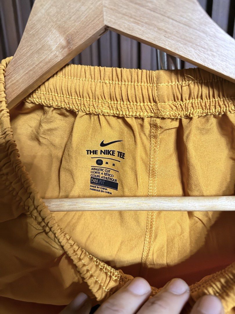 Nike Tennis Shorts (Category: Shorts) located in Paranaque City. Submitted by thesouthsideapparel (Listing ID 1466716236, Image 3). Description: Size 30.
