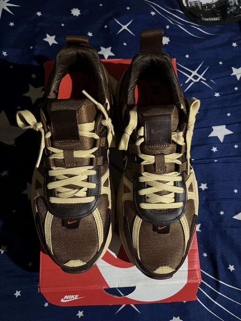 Nike V2K Light British Tan/ Sesame Tan (Category: Casual Shoes) located in Manila. Submitted by deabolical (Listing ID 1466738820, Image 1). Description: ALL ORIGINAL / ONLY USED TWICE/ USED BUT NOT ABUSED/ OPEN FOR NEGO/ SHIPPING WILL BE SHOULDERED BY THE BUYER/ SIZE 7 US MENS/ SIZE 8.5 US WOMENS / LOCATION MANILA.