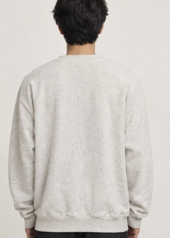 Niko and .. heavy material sweatshirt (Category: Coats, Jackets and Outerwear) located in Baguio. Submitted by user029483859294 (Listing ID 1466681781, Image 2). Description: No issues Like new Tight ribbings pa 27x29 dimes.