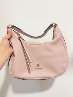 (Category: ) located in . Submitted by shoppshopp (Listing ID 1466771018, Image 1). Description: .