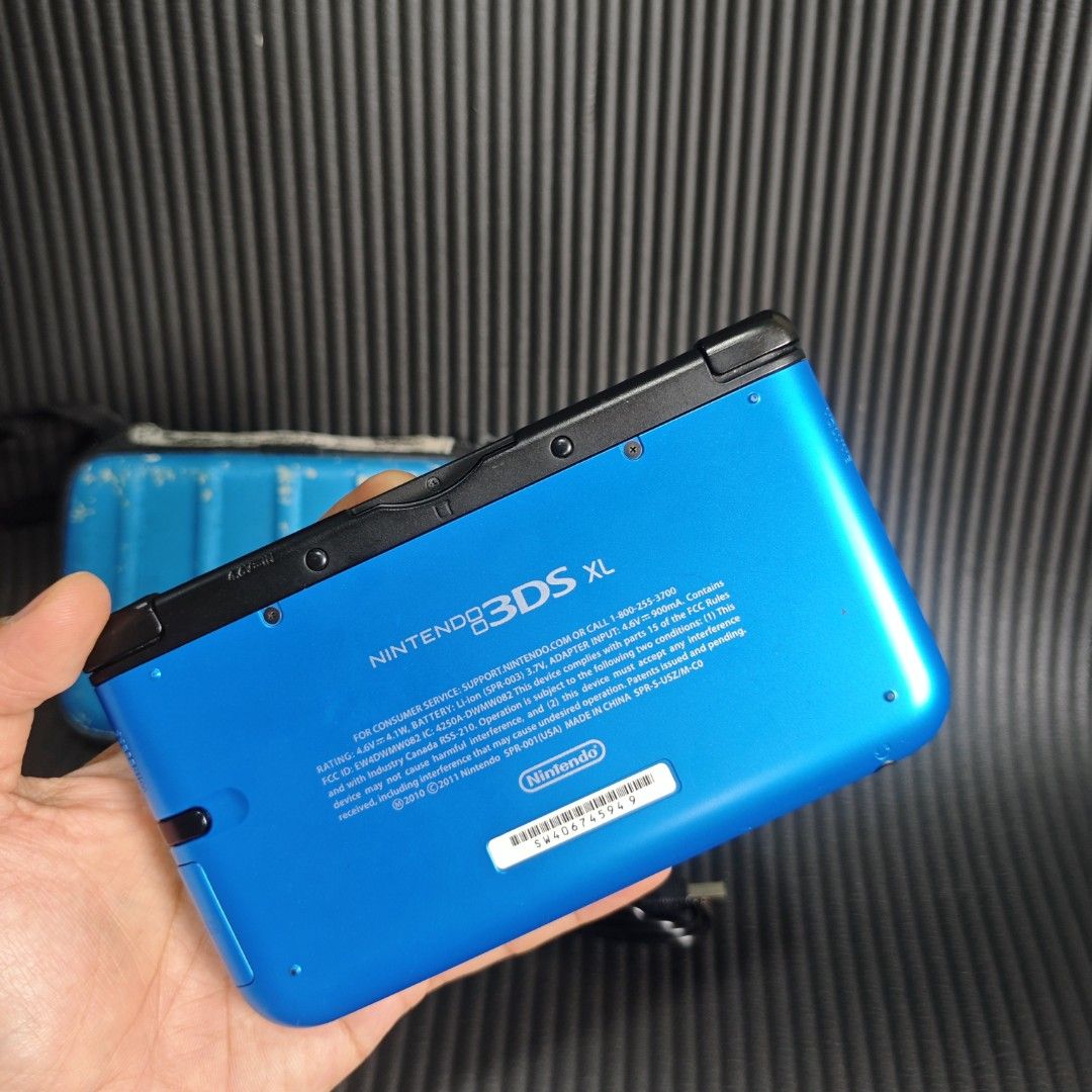 Nintendo 3DS XL Blue (Non Cfw) Unit Only (Category: Nintendo) located in Quezon City. Submitted by shopme_gadget30 (Listing ID 1466601455, Image 3). Description: for sale fixed price 9/10 Superb Condition no issue no dents excellent performance good battery life with minimal scratches only but not noticeable non cfw or not yet modded latest firmware Us region pls take note: No Games included Inclusion Unit stylus Pen default memory card charging 