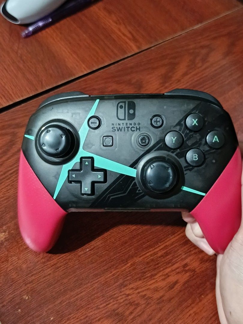 Nintendo Pro Controller Xenoblade (Category: Controllers) located in Caloocan City. Submitted by shotie10 (Listing ID 1466576546, Image 1). Description: For Sale: Pro Controller For NSW No issue No Drifting Price: 1500 Location: Caloocan South MOD: Lalamove, J&T Express MOP: Gcash, Cash Only Can Meetup: 5th ave LRT Station 1 Pm me .