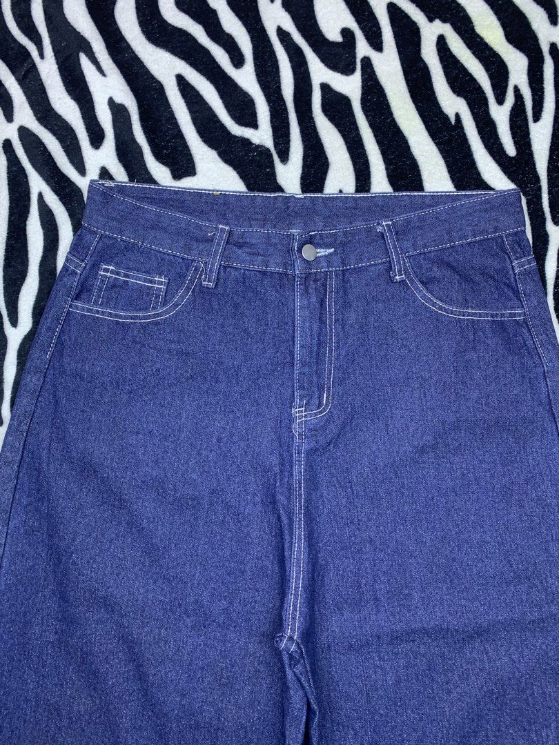 Nobody’s Reject Long Jorts (Category: Shorts) located in Cagayan de Oro. Submitted by yooow.c (Listing ID 1466621295, Image 3). Description: W: 32 L: 30 THIGH: 15 HEM: 13.5 - excellent condition - hard - need wash - heavyweight .