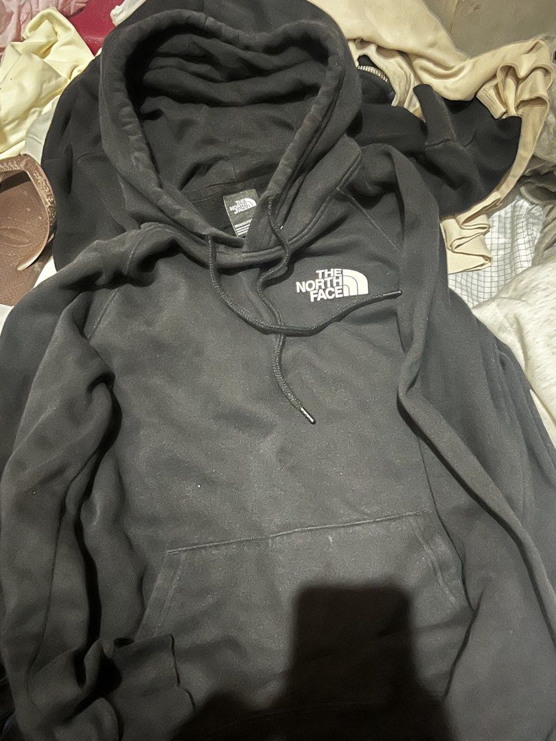 NORTH FACE (Category: Coats, Jackets and Outerwear) located in Butuan. Submitted by darlingdressco. (Listing ID 1466739585, Image 1). Description: .