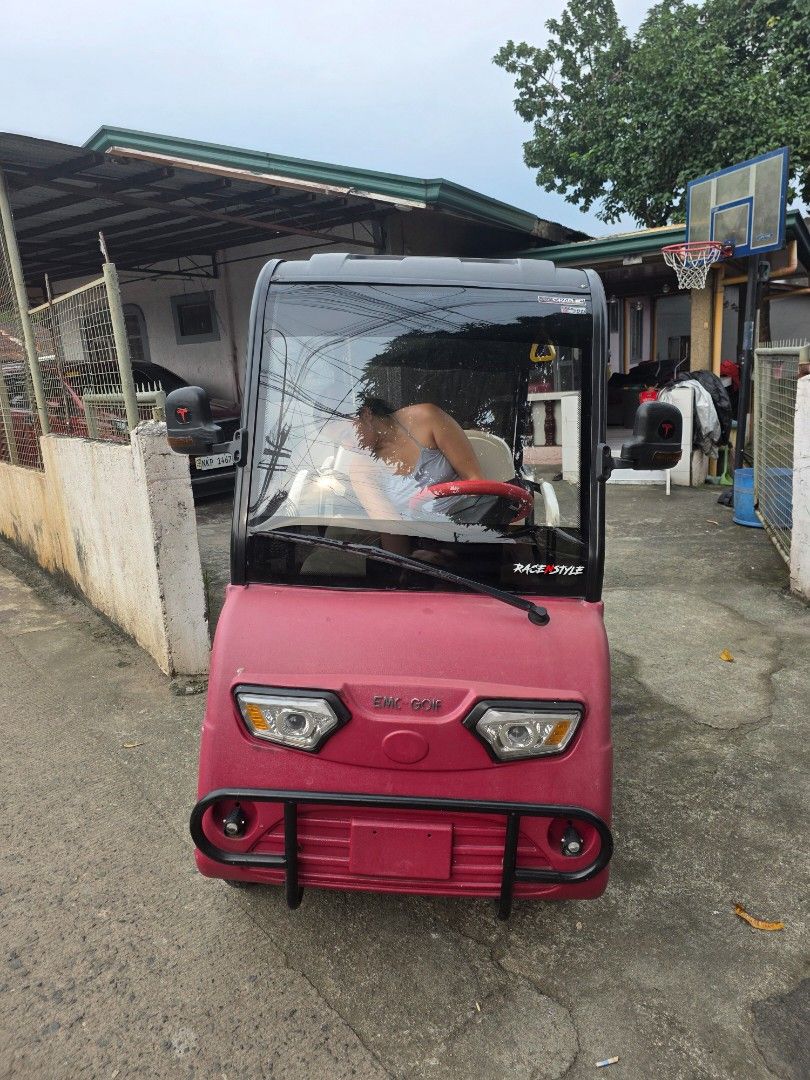 Nwow emc golf (Category: Motorbikes for Sale) located in Quezon City. Submitted by jake08jake (Listing ID 1466646024, Image 1). Description: for sale emc golf. good running condition. with papers. rfs. dna nagagamit. minor scratches lng.
