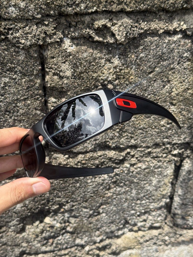 Oakley Fuel Cell Ducati Limited Edition (Category: Sunglasses & Eyewear) located in Camaligan. Submitted by janro_12 (Listing ID 1466589296, Image 2). Description: Oakley Fuel Cell Ducati Edition 9/10 Condition Complete Package Aftermarket Stealth Black Polarized Lenses Installed Orig Lenses already peeled Negotiable.