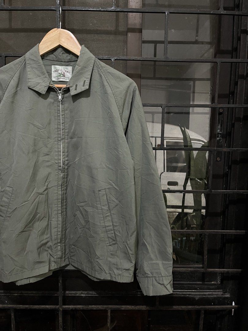 Old Pacific Trail Sportwear (Category: Coats, Jackets and Outerwear) located in Baguio. Submitted by whatthestore (Listing ID 1466692975, Image 2). Description: 23x25.