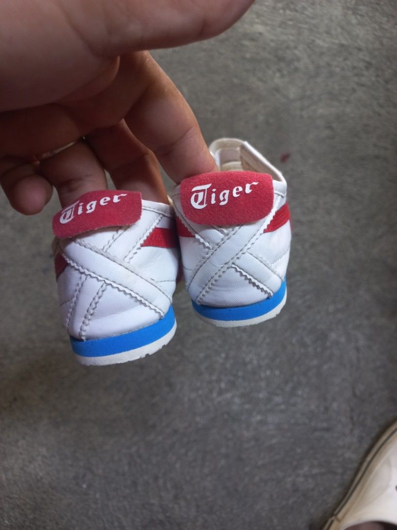 Onitsuka (Category: Shoe inserts) located in Kalibo. Submitted by jofit2ndhandshoes (Listing ID 1466583626, Image 3). Description: for kid size 30 euro.