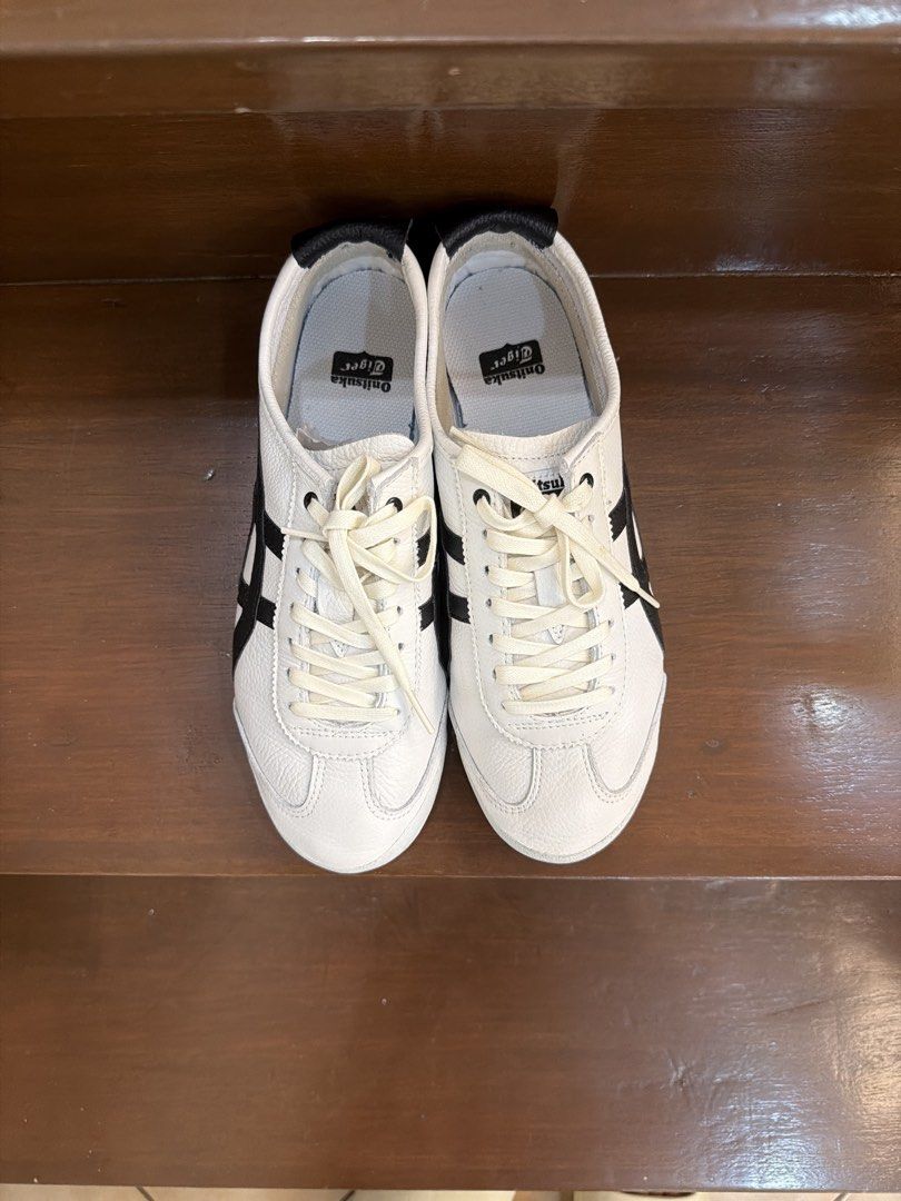 Onitsuka Tiger Mexico 66 White Black (Category: Sneakers) located in San Juan City. Submitted by hazeldee (Listing ID 1466713890, Image 1). Description: - Brand/Model: Onitsuka Tiger Mexico 66 - Colorway: White leather with black stripes - Details: Features stylish cream laces and low-profile design - Inclusions: Comes with original box - Condition: Classic, timeless everyday kicks, ready to wear 100% Authentic Barely used Excellent condition Col