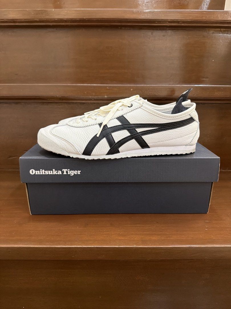 Onitsuka Tiger Mexico 66 White Black (Category: Sneakers) located in San Juan City. Submitted by hazeldee (Listing ID 1466713890, Image 2). Description: - Brand/Model: Onitsuka Tiger Mexico 66 - Colorway: White leather with black stripes - Details: Features stylish cream laces and low-profile design - Inclusions: Comes with original box - Condition: Classic, timeless everyday kicks, ready to wear 100% Authentic Barely used Excellent condition Col