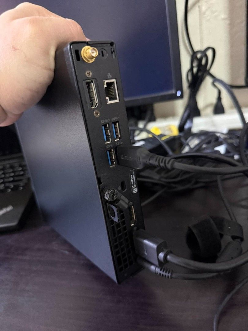 Optiplex 3090 (Category: Desktops) located in Manila. Submitted by happyearth.953a15 (Listing ID 1466564323, Image 2). Description: Optiplex 3090 I5 10 gen Intel UHD Graphics 630 16gb ram 256gb nvme Windows 11 pro OS WiFi ready ✅ With power adapter 💸💸 12,500 Location: San Andres bukid manila Pick up or deliver.