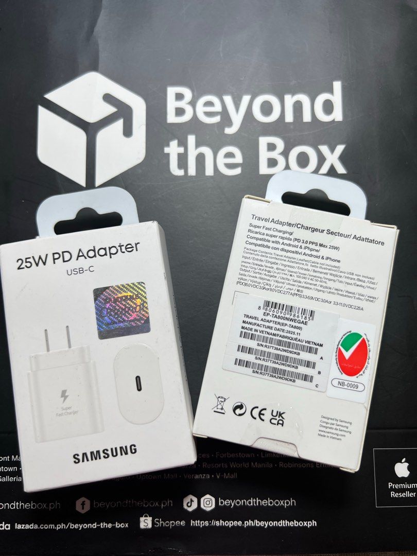 Original Samsung 25W Power Adapter (Category: Cables & Adaptors) located in Manila. Submitted by jmph_ (Listing ID 1466737097, Image 2). Description: Original Samsung 25W Power Adapter ✔️ Original Samsung ✔️ 25W Fast Charging ✔️ USB-C Power Adapter ✔️ White & Black available ✔️ Perfect for Samsung smartphones and other compatible devices ✔️ Compact and convenient for everyday use 📦 Brand New & Ready to Use 📩 PM for orders and inquiries. .