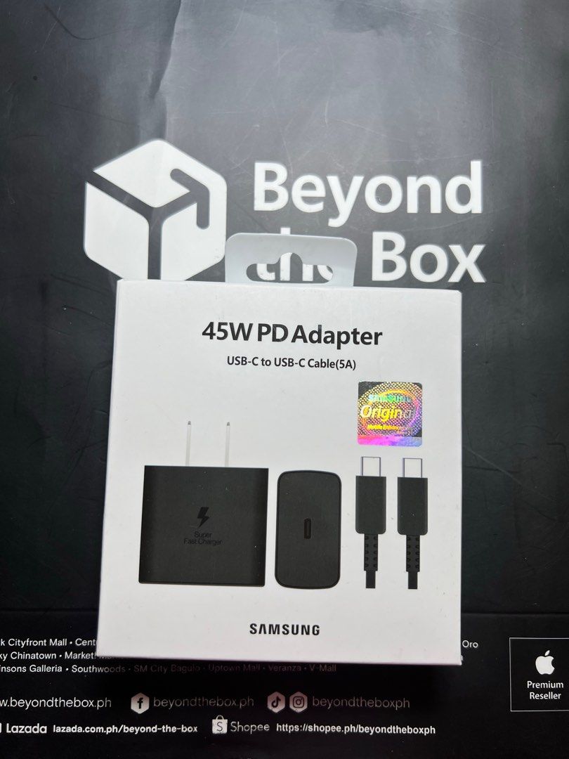 Original Samsung 45W Fast Charger Set-Black (Category: Chargers) located in Manila. Submitted by jmph_ (Listing ID 1466740312, Image 1). Description: Original Samsung 45W Fast Charger Set ✔️ 100% Original Samsung ✔️ 45W Super Fast Charging ✔️ Complete charger set ✔️ USB-C fast charging ✔️ Perfect for compatible Samsung smartphones, tablets, and other Type-C devices ✔️ Reliable for everyday charging 📦 Brand New & Ready to Use 📩 PM for orders and