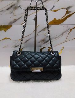 (Category: ) located in . Submitted by lolitfashioncorner.ph (Listing ID 1466495039, Image 1). Description: .