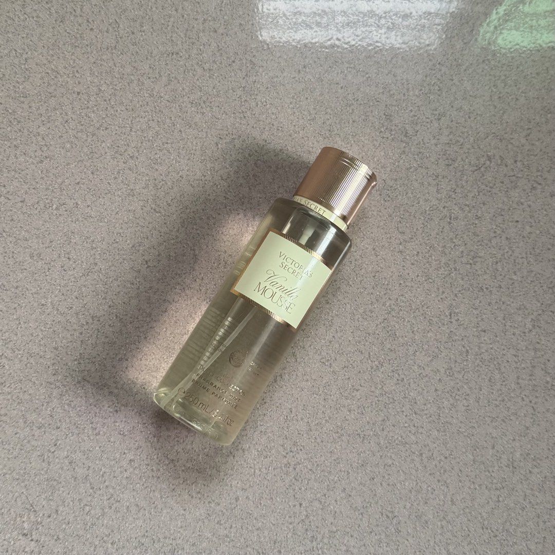 Original Victoria’s Secret Vanilla Mousse (Category: Body Care) located in Bulacan. Submitted by abonon (Listing ID 1466584757, Image 2). Description: 250 ml Naspray lang few times RFS: Nakatambak na lang sa house Non negotiable: - shipping fee will be shouldered by the buyer - Gcash / Bank transfer ONLY - STRICTLY payment first before shipping.