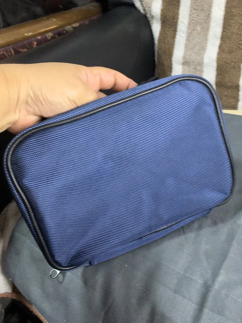 Orobianco italy oraganizer pouch (Category: Belt bags, Clutches and Pouches) located in Cabanatuan. Submitted by mjluxxejapan (Listing ID 1466618646, Image 2). Description: Fixed price makapal matibay canvas material like new cond.approx 9”x6” meas . Pls see all details posted .