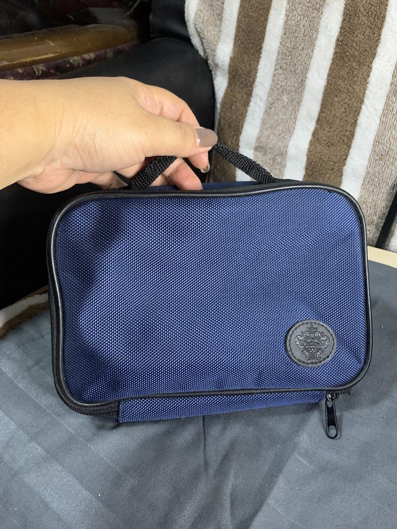 Orobianco italy oraganizer pouch (Category: Belt bags, Clutches and Pouches) located in Cabanatuan. Submitted by mjluxxejapan (Listing ID 1466618646, Image 1). Description: Fixed price makapal matibay canvas material like new cond.approx 9”x6” meas . Pls see all details posted .