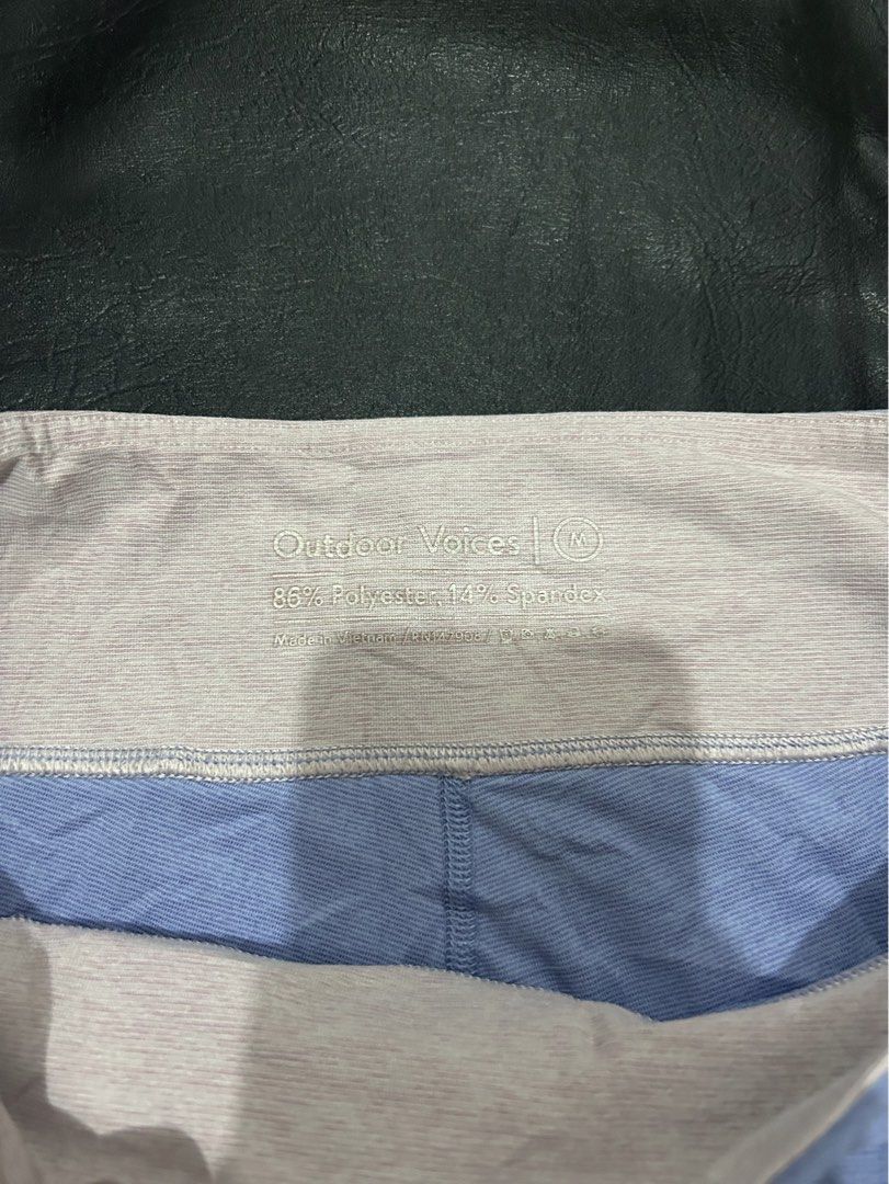Outdoor Voices Leggings (Category: Activewear) located in Manila. Submitted by chen_clybelles (Listing ID 1466684680, Image 2). Description: .