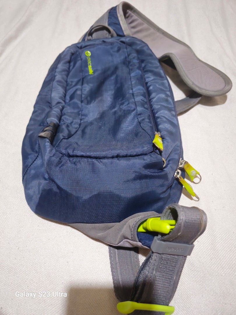 Pacsafe Venturesafe 325 (Category: Sling Bags) located in Quezon City. Submitted by bagsforless16 (Listing ID 1466596621, Image 2). Description: Crossbody/ Sling Pack 2 Main Zip Compartments With Multiple Zip Pockets and Organizer Slots Padded Adjustable Strap Padded Back with Pacsafe Logo Single Strap.