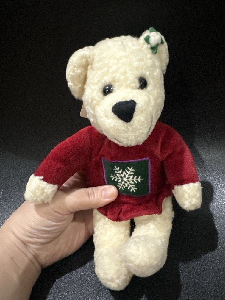 Pair Kiss Kiss Bear (Hallmark) (Category: Plushies & Soft Toys) located in Manila. Submitted by krystalchewey_ (Listing ID 1466724534, Image 3). Description: Bnew Actual Photo Posted 550php Bundle ONLY AS PACK Xmas Bear .
