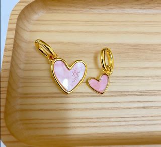(Category: ) located in . Submitted by love.jewels (Listing ID 1466571554, Image 1). Description: .
