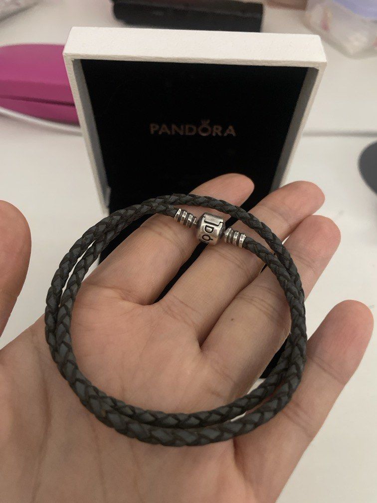 Pandora leather bracelet choker (Category: Bracelets) located in Bacolor. Submitted by louiviellefinds (Listing ID 1466717480, Image 2). Description: Can be worn as choker or bracelet ✨.